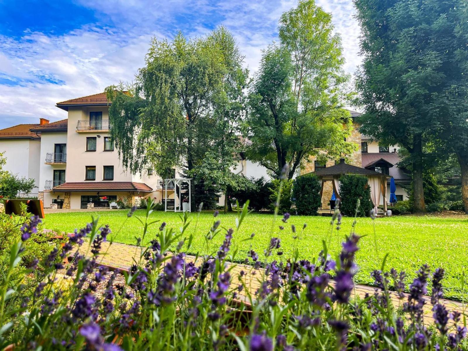 Hotel Victoria Olkusz Exteriör bild