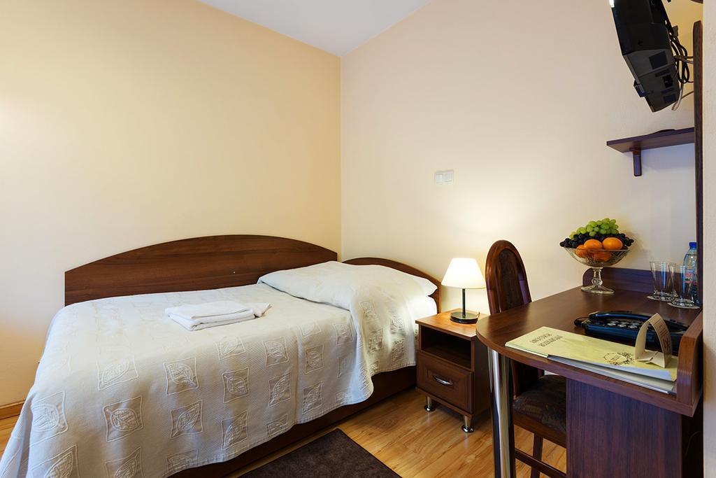 Hotel Victoria Olkusz Exteriör bild